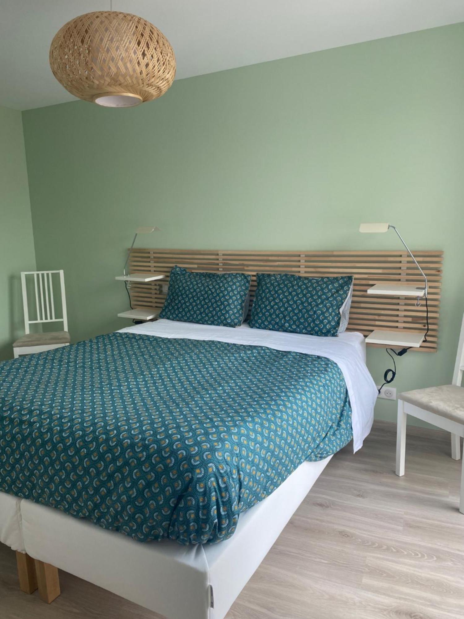 Maison Neuve Zone Coulee Verte Menant A L'Ocean แซงต์-ฌีย์-ครัว-เดอ-วี ภายนอก รูปภาพ